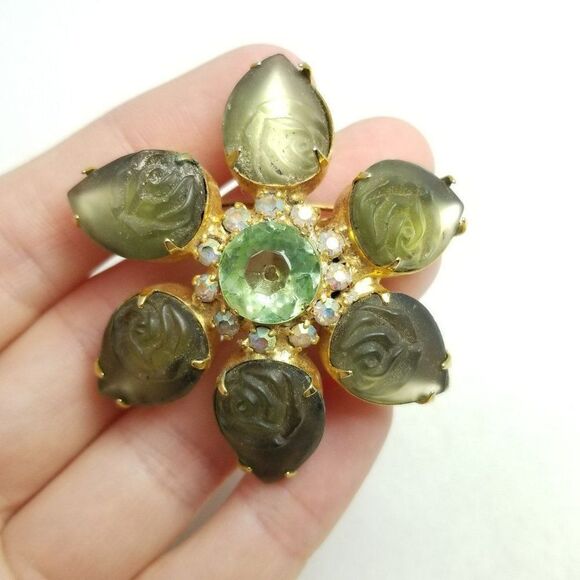 Vintage Green and Gold Tone Rhinestone Flower Brooch Unique Petal Design, Estate - Picture 2 of 7